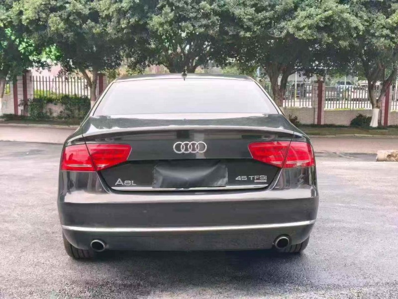 莆田12年奥迪A8L9