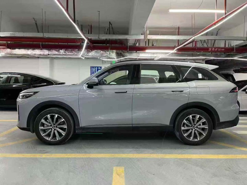 广州25年奇瑞风云7