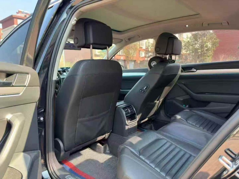 烟台17年大众迈腾5