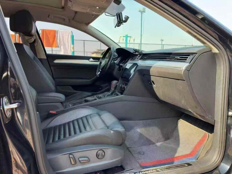 烟台17年大众迈腾7