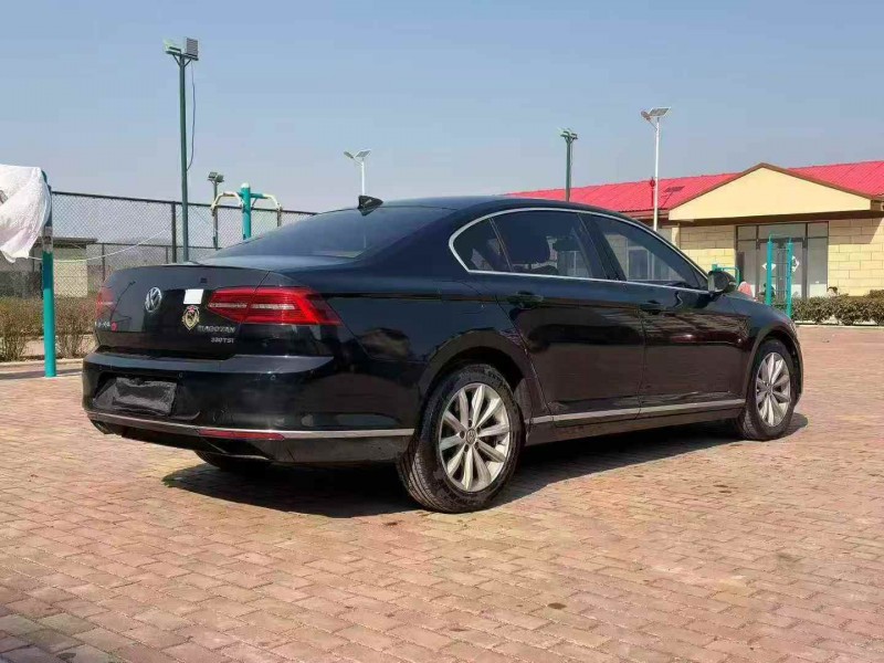 烟台17年大众迈腾9