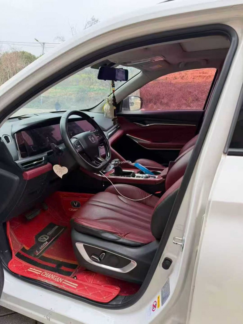 南昌20年长安汽车CS756