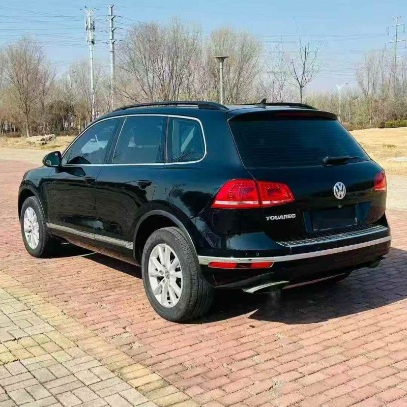 东营16年大众途锐9