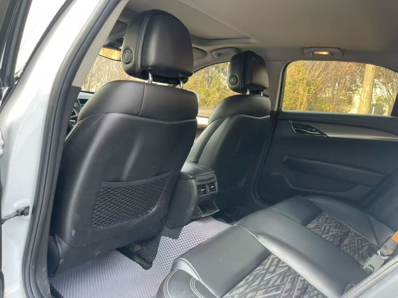 济宁18年凯迪拉克ATS5