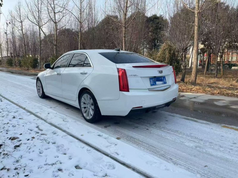 济宁18年凯迪拉克ATS7