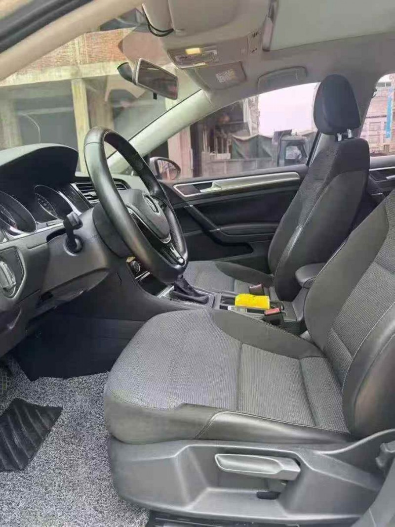 贵港18年大众高尔夫7