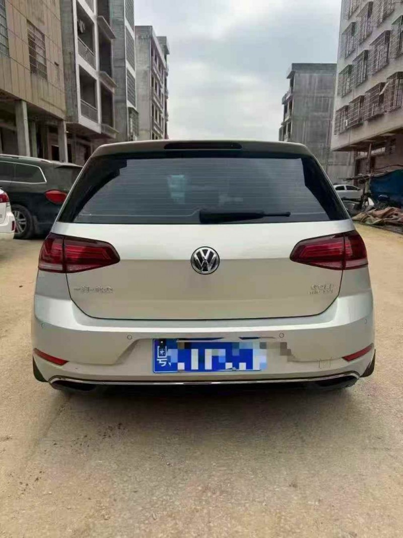 贵港18年大众高尔夫9