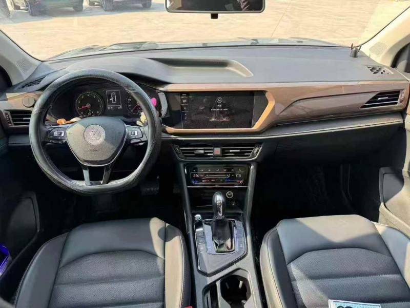 淄博22年大众途岳4