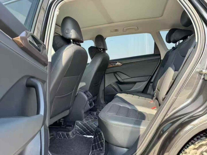 淄博22年大众途岳5