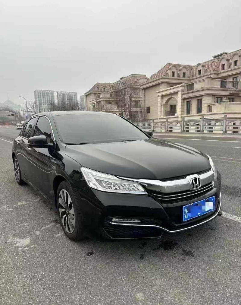 枣庄18年本田雅阁2