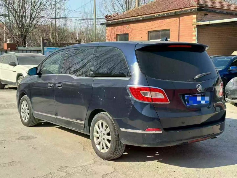 枣庄13年别克GL88