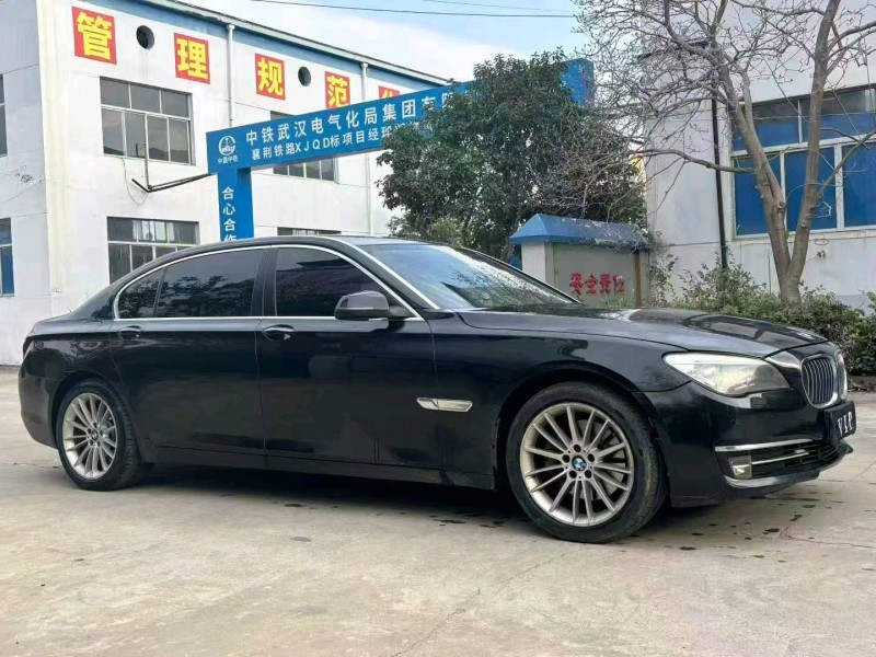 宜昌15年宝马7系9