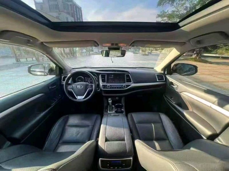 珠海19年丰田汉兰达9