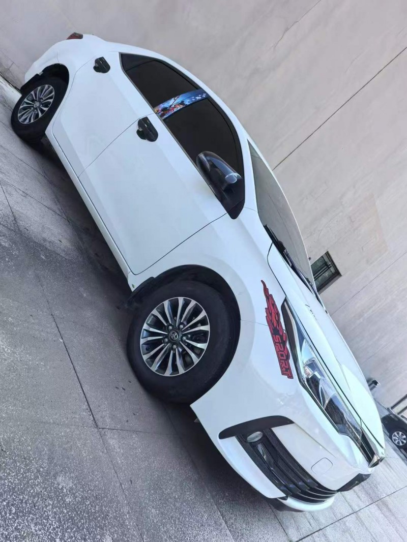 营口17年丰田卡罗拉3