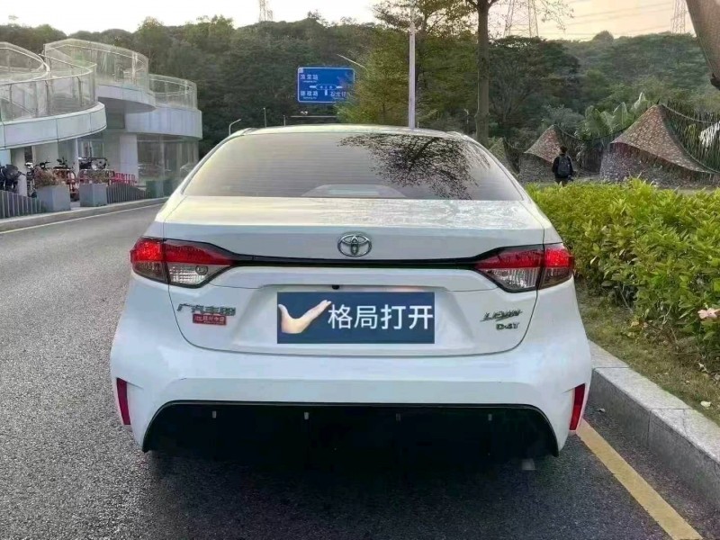 深圳23年丰田雷凌7