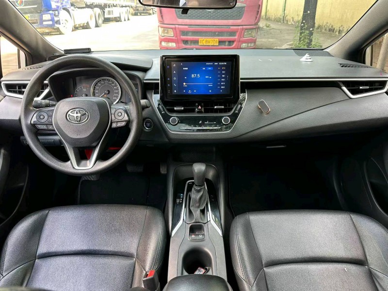 中山22年丰田雷凌6