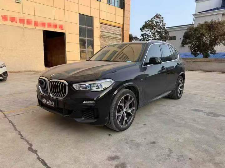 常州21年宝马X52