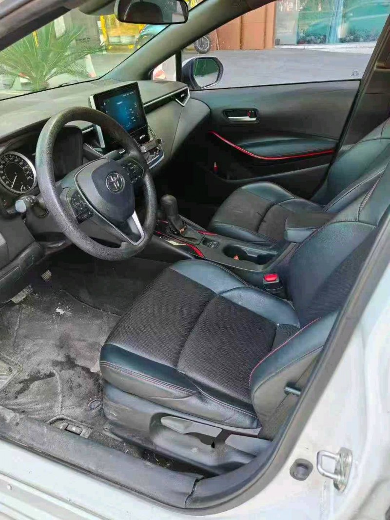 南通22年丰田雷凌8