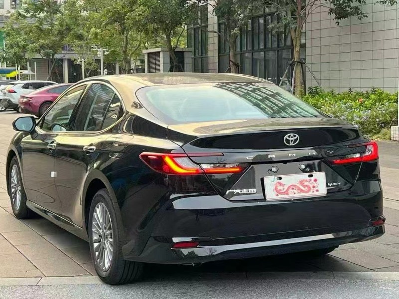 佛山25年丰田凯美瑞7