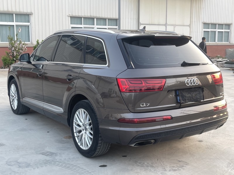 徐州19年奥迪Q75