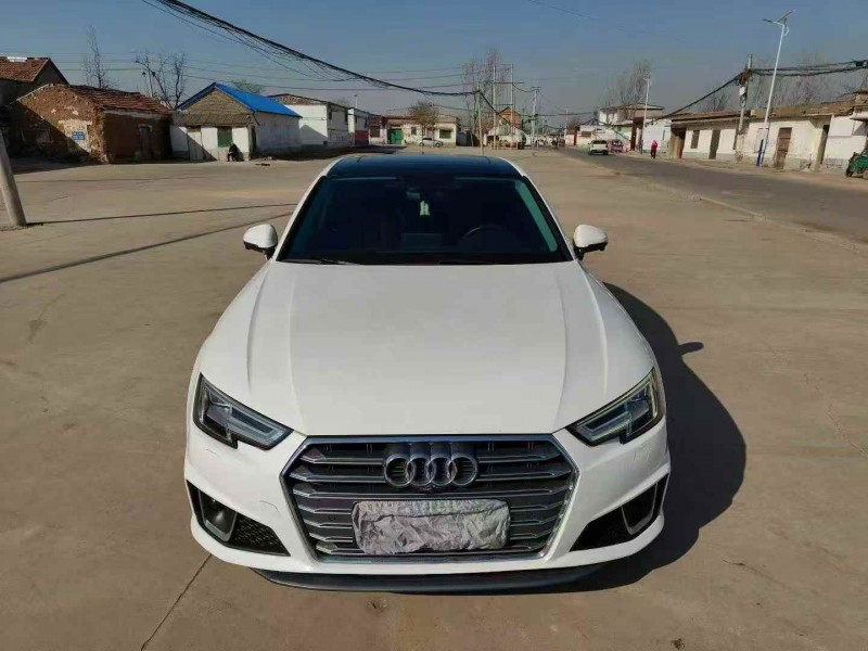 济宁19年奥迪A4L1