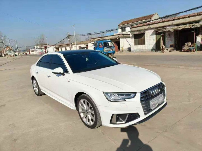 济宁19年奥迪A4L3