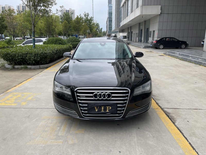 济宁14年奥迪A8L1