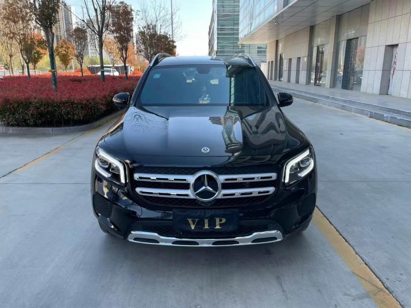 济宁22年奔驰GLB1