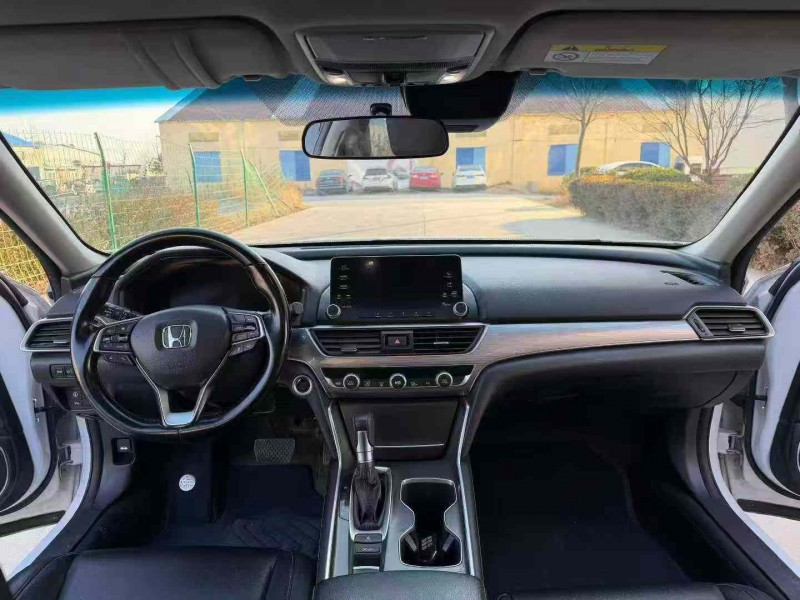 徐州21年本田雅阁6