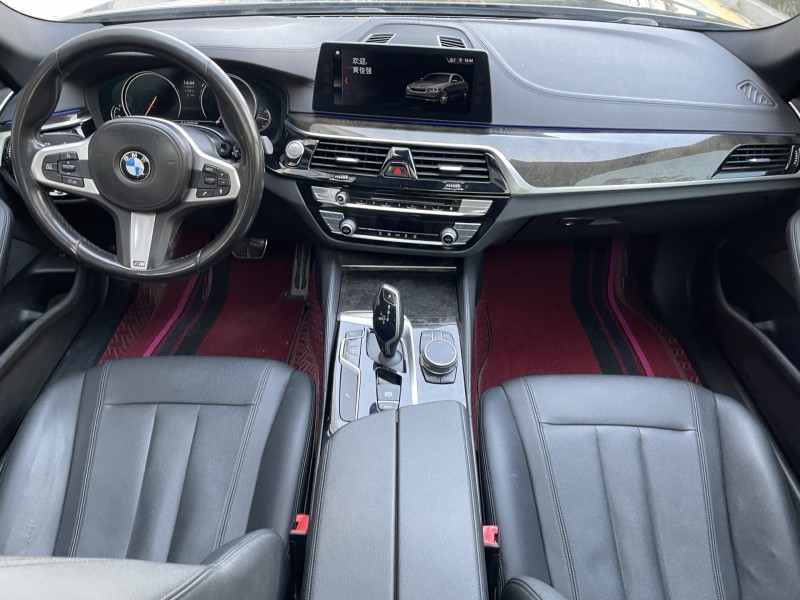 济宁18年宝马5系6