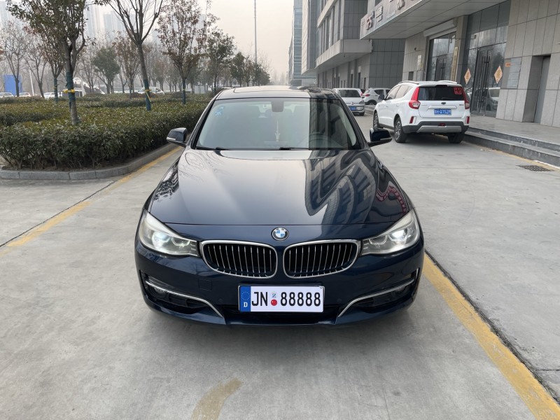 济宁16年宝马3系1