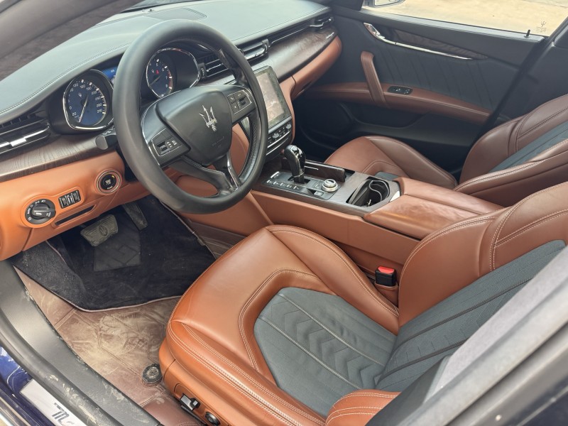 济宁17年玛莎拉蒂总裁4