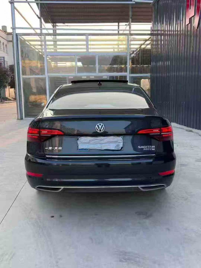 遵义21年大众速腾8