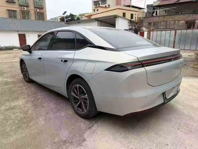 湛江24年传祺埃安S8