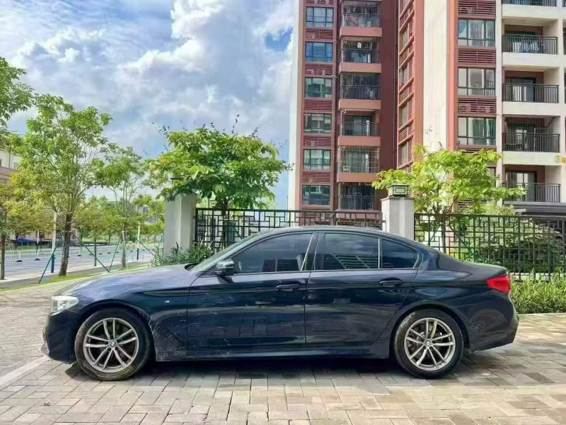 广州19年宝马5系6