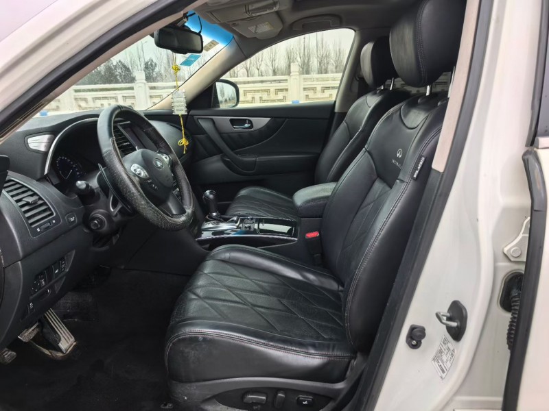 郑州13年英菲尼迪QX704