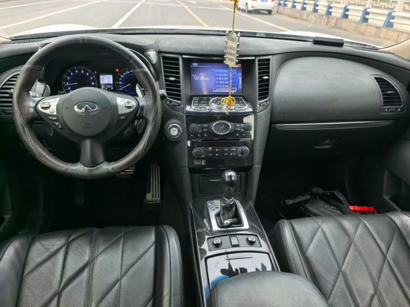 郑州13年英菲尼迪QX705