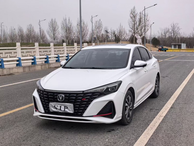 郑州23年长安汽车逸动3