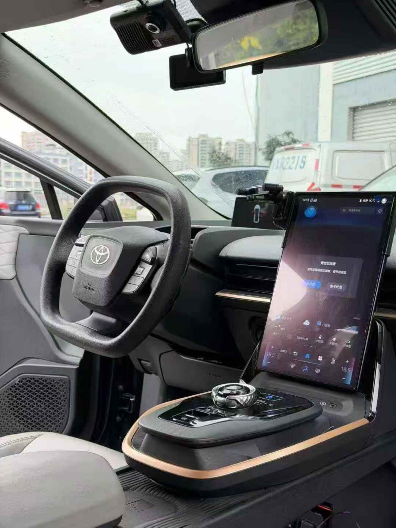 湛江24年丰田BZ3Pro4