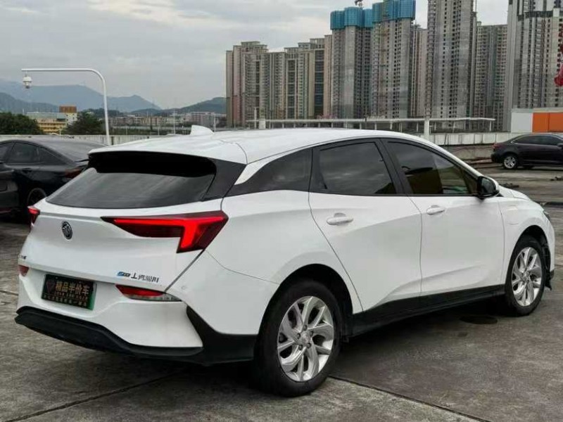 东莞24年别克微蓝9