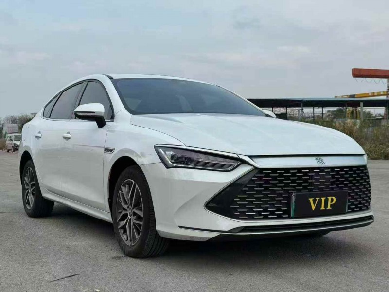 贵港22年比亚迪秦2