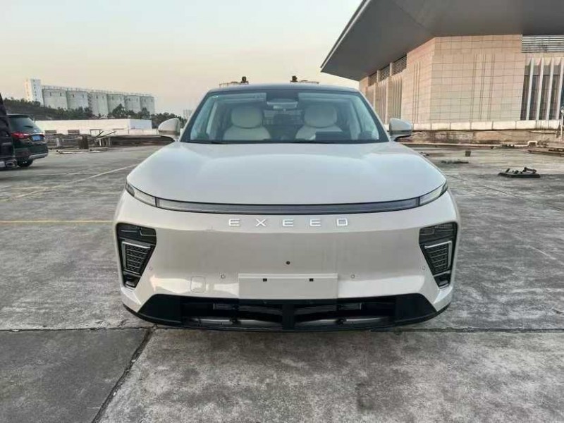 东莞25年奇瑞捷途1