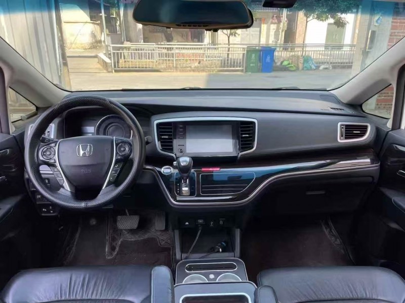 广州19年本田奥德赛4