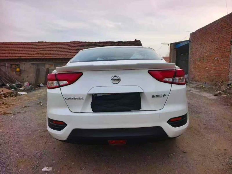 枣庄19年日产蓝鸟8