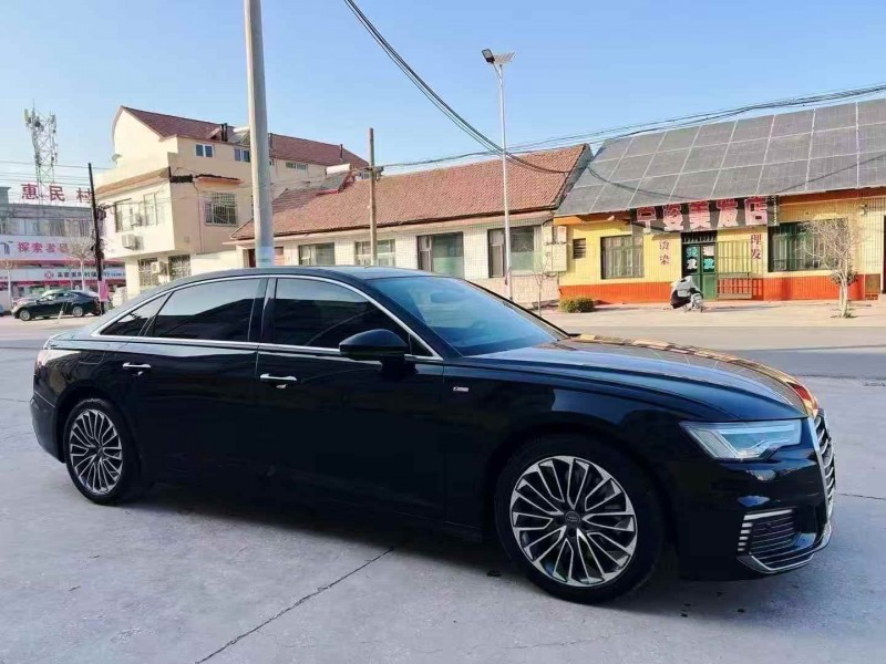 济宁21年奥迪A6L3