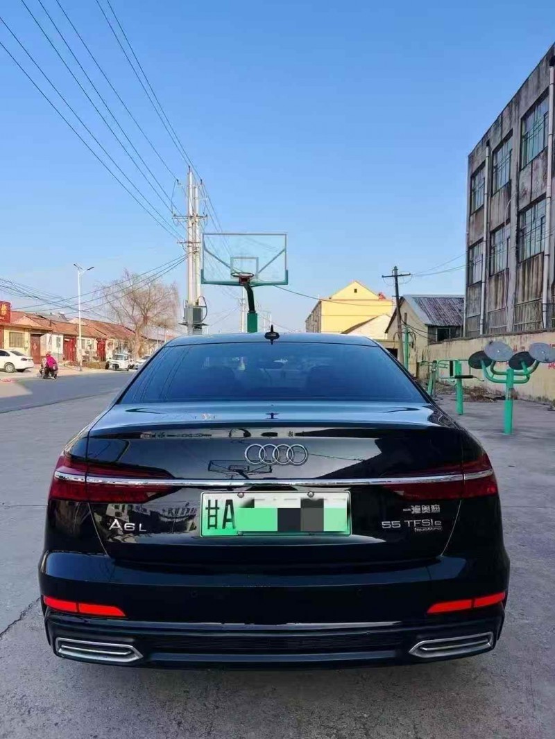 济宁21年奥迪A6L9