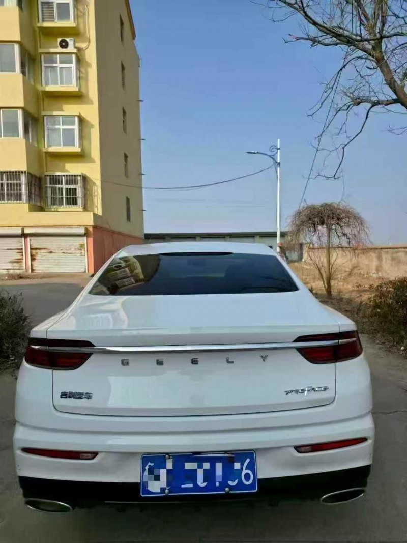 济宁22年吉利星瑞9