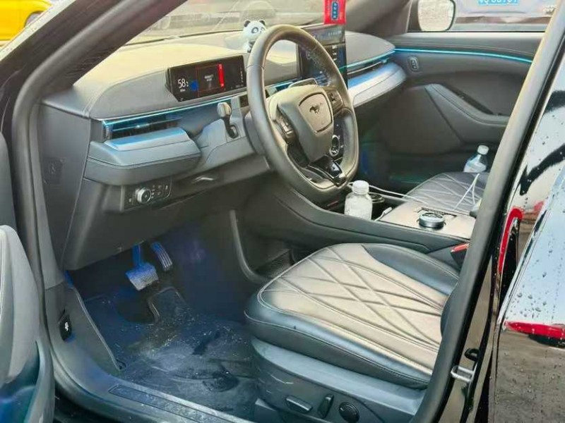 东莞22年福特电马3