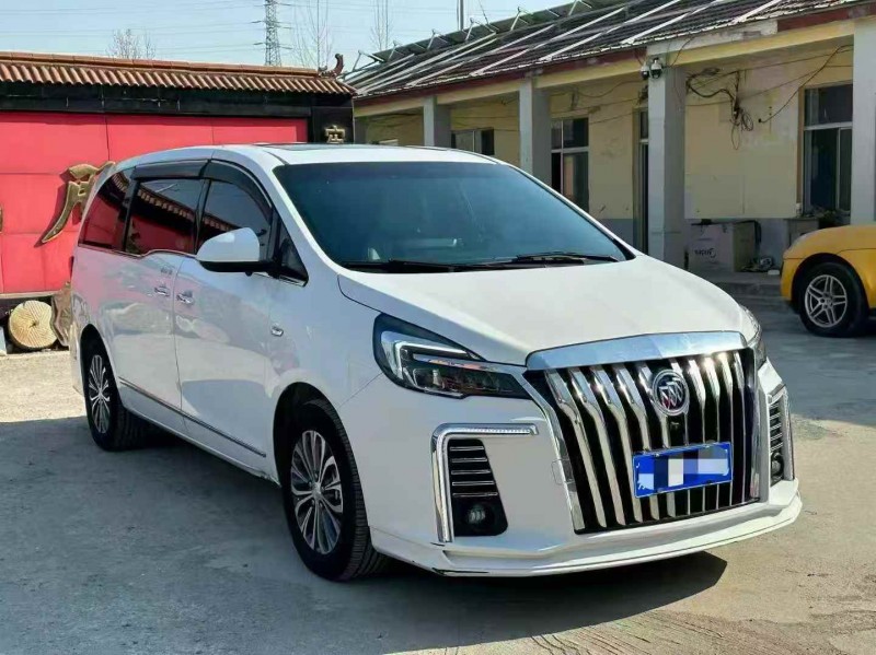 东营22年别克GL82