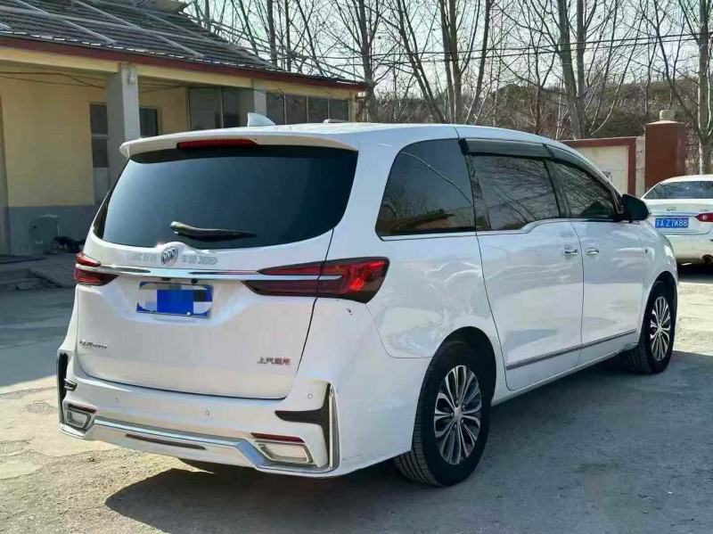 东营22年别克GL87